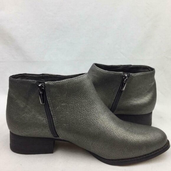 Vince Camuto Cateen Metallic Leather booti… - Picture 4 of 12